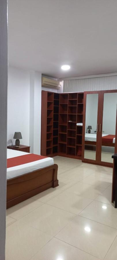 Departamentos Marcecilia De 2 Y 3 Habitaciones En El Centro De Manta Extérieur photo